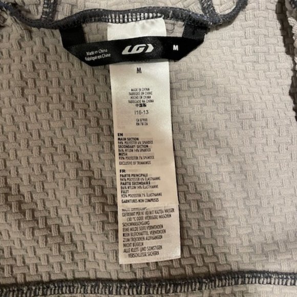 Louis Garneau Mid-Layer Full Zip Hoodie Men's - Medium - Picture 7 of 9